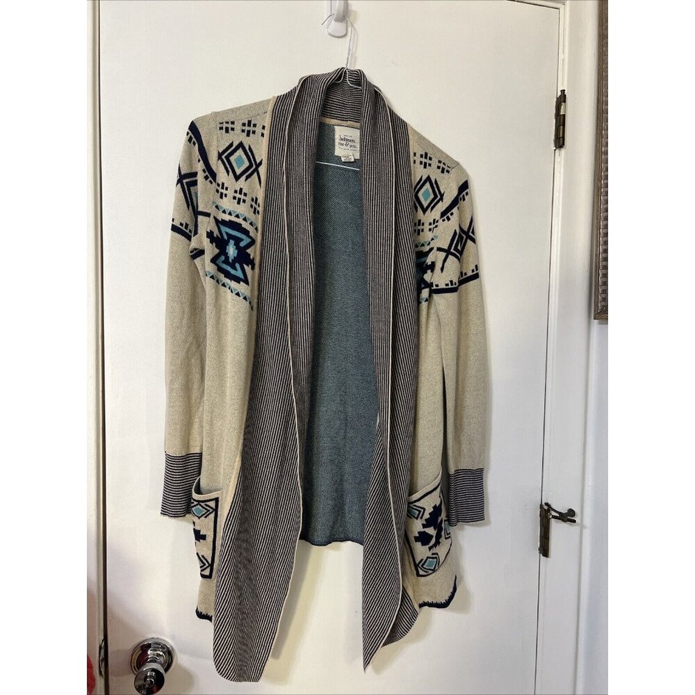 Anthropologie Between Me You Women's Medium Cardigan Sweater Southwestern Aztec